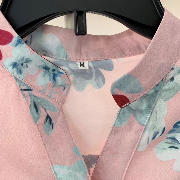 Blouse - Picture 2 of 5